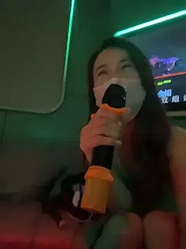 kiss_loo live