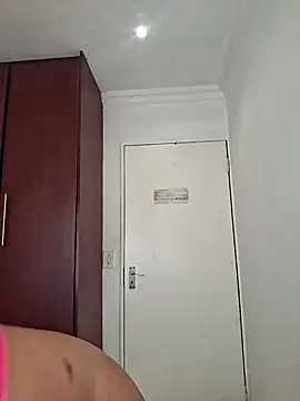BoobQueenxx live