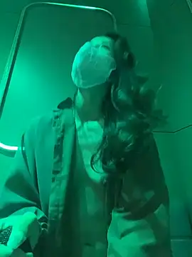 kiss_loo live