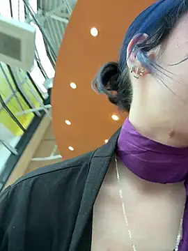 Only_April live