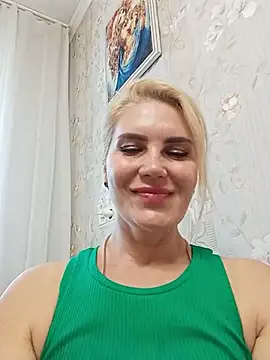 JennyOMay live