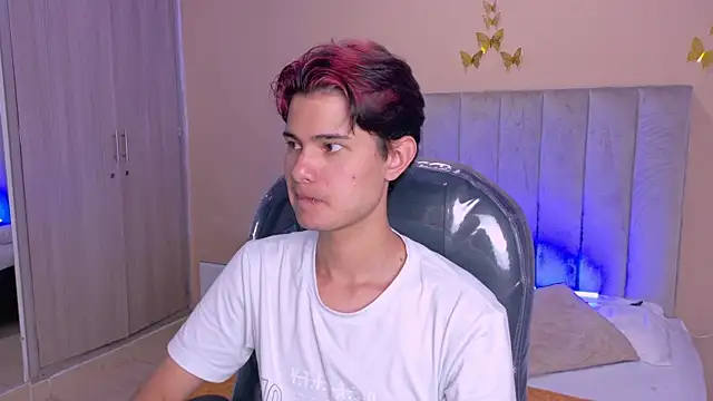 Derek_Sinn live