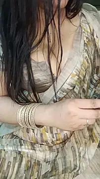 PRIYA_22 live