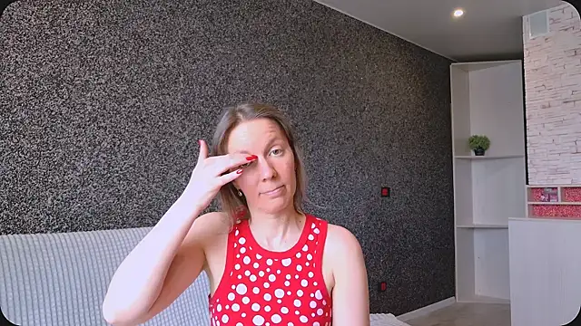 Amanda_Luxe live