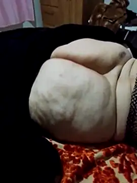 MegaAssMature live