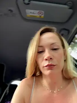 LavenderHot live