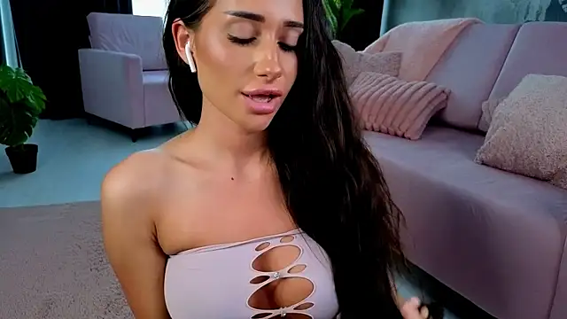 AlishaSkye live