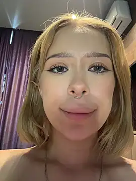MaryChanXO live