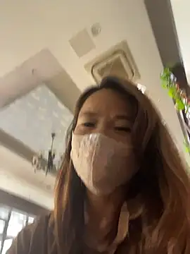kiss_loo live