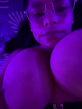 Isabella_boobd live