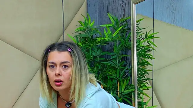 ChloeFrost profile