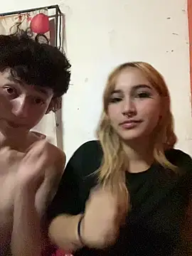 Vex_and_vivi live