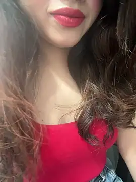 Yours_riya11 live