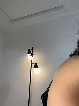 _Bella_7 live