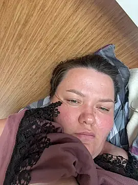 SunnyLeila2101 live