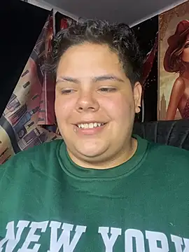 Hailey_Curvy live