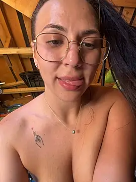 Bunny_Lush live