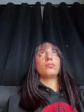 Mia_fiire live