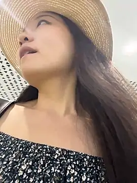xiaochengzi505 live