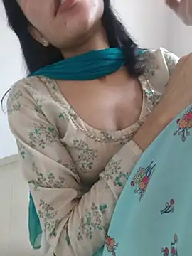 zoya_baby_ live