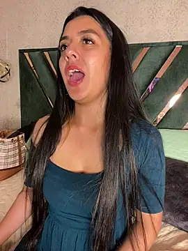 Megan_pink18 live