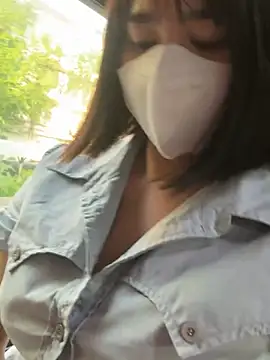 May-Squirt live