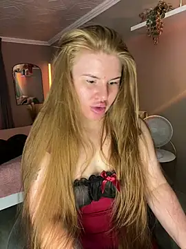 RedFoxQueen live