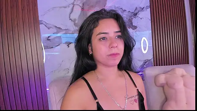 GabyHott_ live