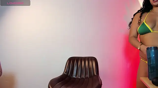 soy_Caroline live