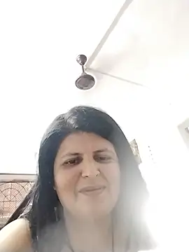 Jann_Riya333 live
