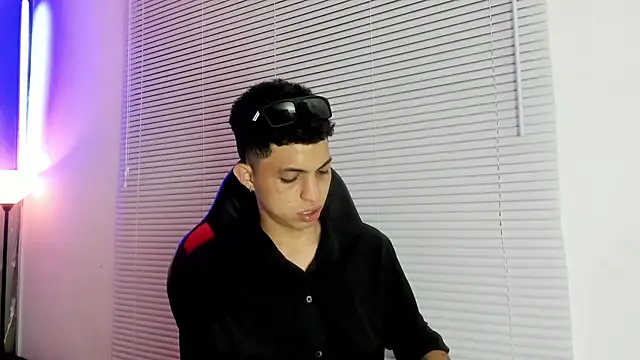 cameron_lux77 profile
