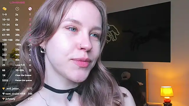 MaliaBourraine live