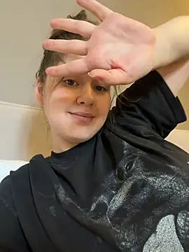 HornyGirlH live