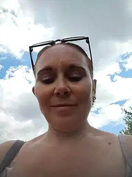 MerelinMILf2 live