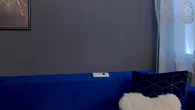 AnneHove live