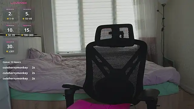 Nellie_baby live