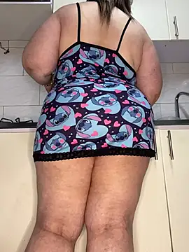 Chloee_Peach live