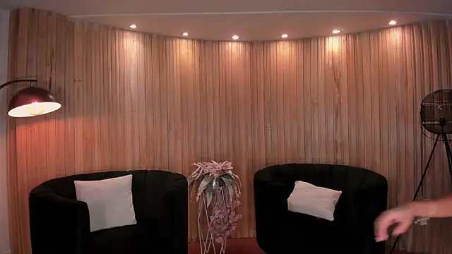 MelissaMoore_ live