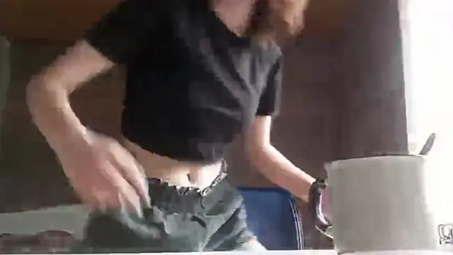 OliviaMoment live