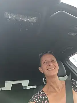 Sacha_Scorp live