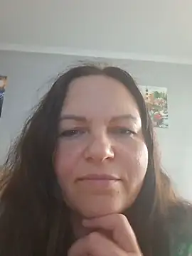Meri_a live