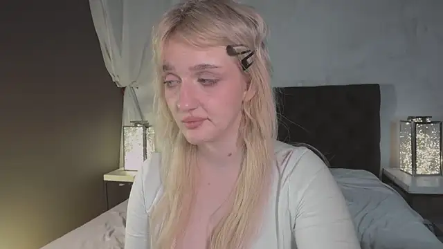 ELLIEJAY profile