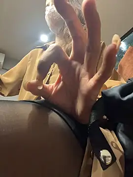 kiss_loo live
