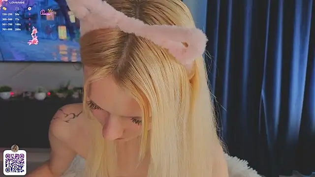 JuanaSumma live