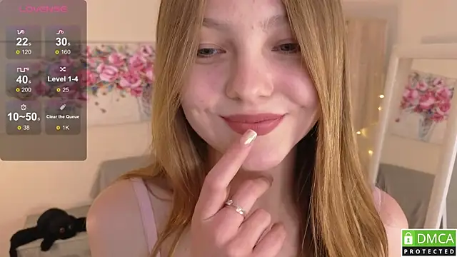 Sue_Sanders live