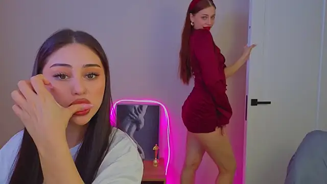 Sofia_Plump live