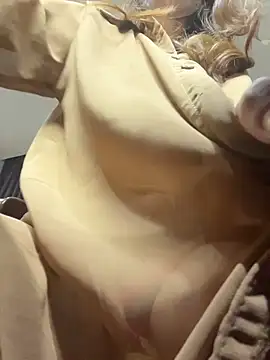 kiss_loo live
