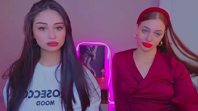 Sofia_Plump live
