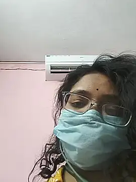 PallaviRathoreLive live