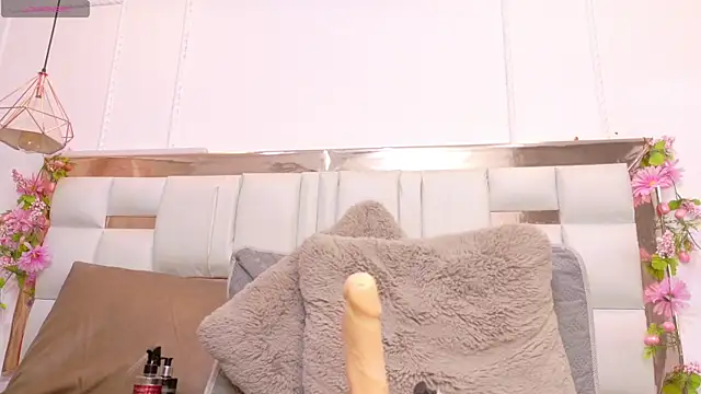 Skylar_Smith_ live